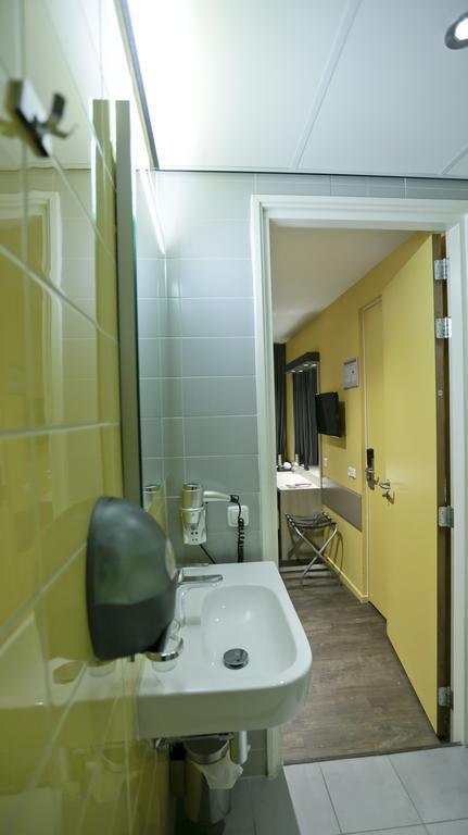 Executive Single Room,688370952:JPEG